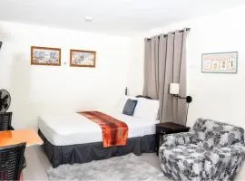 Mona Cottage