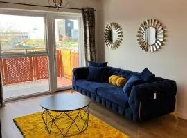 Lakeside Apartment - 2 Bed, Free Parking