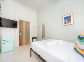 Room 7 Design-Forward Studio by Lagoon