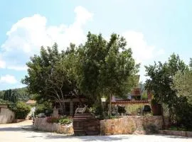 Apartments with parking space Dol, Hvar - 24122