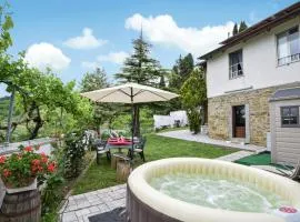 Stunning Home In Poggio D'acona