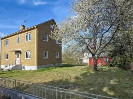 Awesome Apartment In Rörvik With Wifi