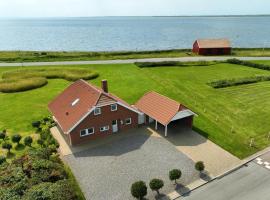 Awesome Home In Vestervig With Sauna，位于韦斯特维的豪华酒店