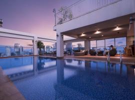 Amana Hotel & Residences，位于金边的酒店