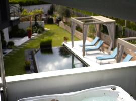 Chalet Merangardenvilla，位于梅拉诺的酒店