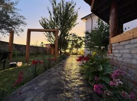 Meti Guest House，位于克鲁亚的旅馆