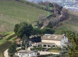 Colle Serrano Relais & SPA