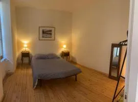Le Dorat Bright & Quiet