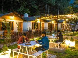 The Hosteller Kasol, Riverside