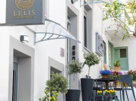 Lelis Studios，位于毕达哥利翁的酒店
