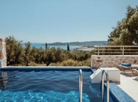 Villa Kamaria with Private Pool and Sea View, by ZanteWize，位于阿里克斯的酒店