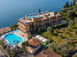 All Inclusive Hotel Piccolo Paradiso，位于托斯科拉诺-马德尔诺的酒店