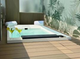 俱乐部酒店，位于里米尼的酒店