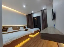 Trúc Nhân Hotel