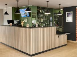 Campanile NATURE - Marne La Vallée - Chelles，位于谢勒的酒店