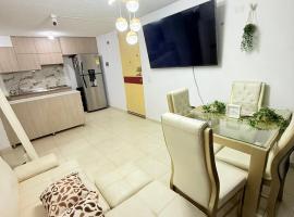 Habitación doble cerca aeropuerto,estadio y buses，位于Soledad的酒店