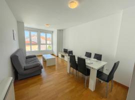 Apartamentos Playa Coira Portosin 3000，位于波尔托辛的酒店