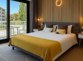 Savoie Hotel aux portes de Genève，位于圣朱利安恩因的酒店