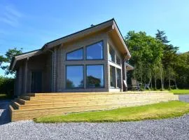 Ty Log Llansteffan