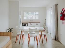 Hol Gok Patagonia，位于埃斯克尔的带泳池的酒店