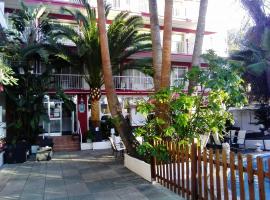 爱丽丝旅馆，位于帕尔马海滩的酒店