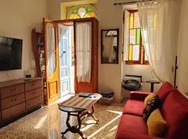 Malta, Sliema holiday flat - minutes from the sea!