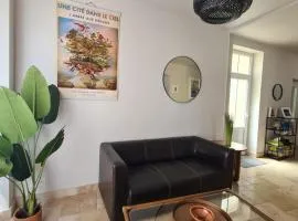 Dors Fée Duplex avec Toit-Terrasse et Salle de Jeux - Centre Bourg à 4 min du Puy duFou