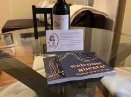 1BR in the Heart of Downtown Boston Famous Nightlife Theater District with Bed Full of Promises TD Garden Common Park MBTA