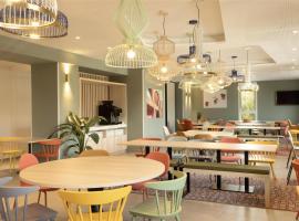 Hampton By Hilton Malaga Martiricos，位于马拉加的酒店