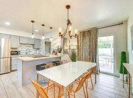 3 Mi to Dtwn Mesa Home with Fenced Backyard!