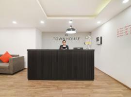 Super Townhouse Srm Kuppakonam Pudur，位于哥印拜陀的酒店