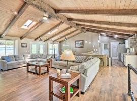 Beautiful Large close to Skiing / Wine Tasting!，位于Barton的酒店