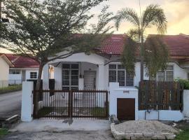Homestay H&H，位于塞贝维的酒店