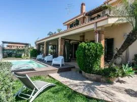 Beach Front Home In Brucoli