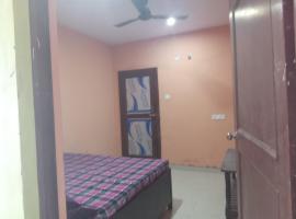 Mahakal Somnath Dharmshala，位于Someshwar的酒店