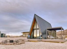 Stardust Big Bend Luxury A-Frame#2 with a fab view