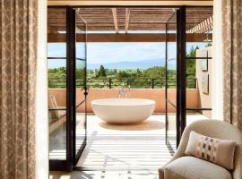 Auberge du Soleil, An Auberge Resort，位于Zinfandel的酒店