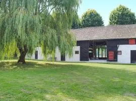 4 Bedroom Stunning Home In Beussent