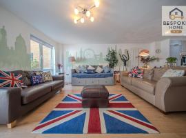 Modern 4 Bed 3 Bath House - 4 Groups with FREE Parking - Central London，位于伦敦的酒店