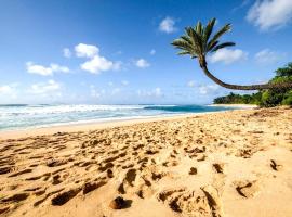 KBM Resorts FREE CAR Beach Villas at Ko Olina BVK-B-308 Beachfront Villa，位于卡波雷的酒店