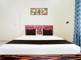 Super Hotel White House