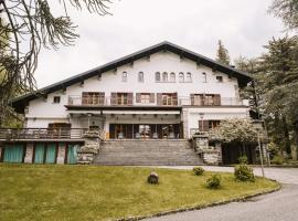 Hotel Rosa delle Alpi，位于Esino Lario的酒店