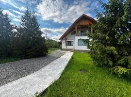 Casa Bordeni，位于Scorţeni的酒店