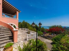 Villa Adela，位于Pyrgi的酒店