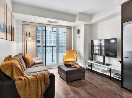 The Ellios Suites - In Downtown Toronto, Opposite CN Tower & Rogers Centre，位于多伦多的酒店