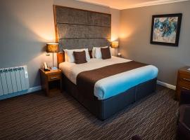 The Mount Country Manor Hotel & Golf Wolverhampton，位于伍尔弗汉普顿的酒店