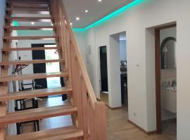 nie aktualny，位于博博利采的酒店