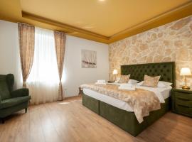 Luxury Rooms Floramye