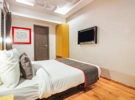 Super Townhouse RCC Sunrise，位于Ameerpet的酒店