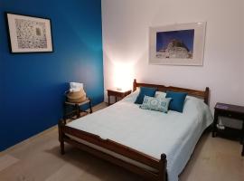 Bluenigma Hotel 4，位于安德罗斯的酒店